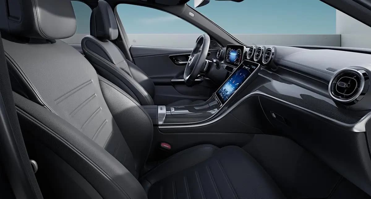 Mercedes_Benz_C350e_galeria_interior_2