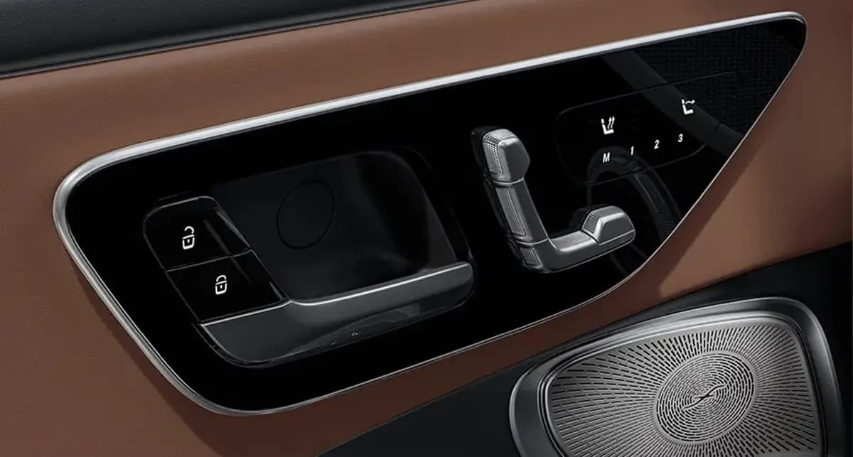 CLE_300CABRIOLET_Galeria_Interior_4