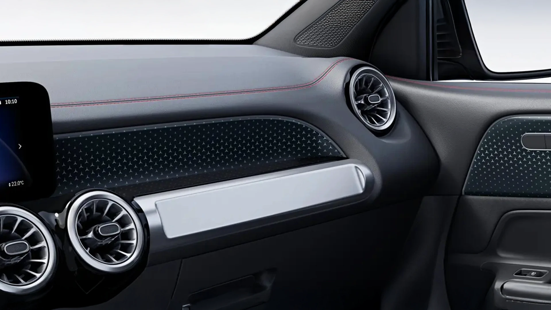 interior - Mercedes-Benz-EQB-250