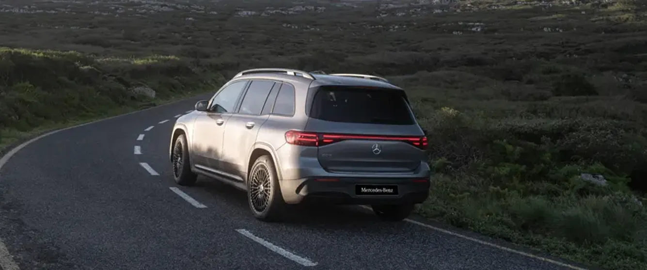 Mercedes-Benz-EQB-250